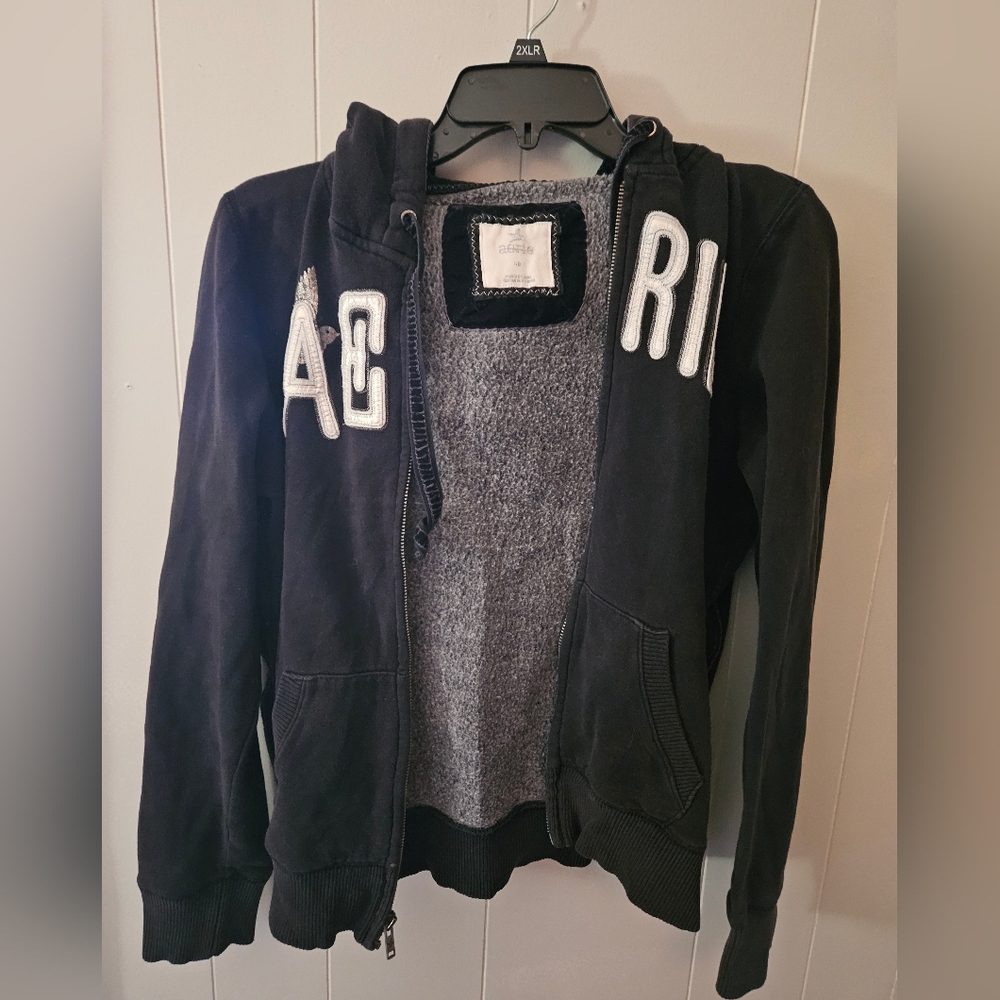 Aerie zip hoodie